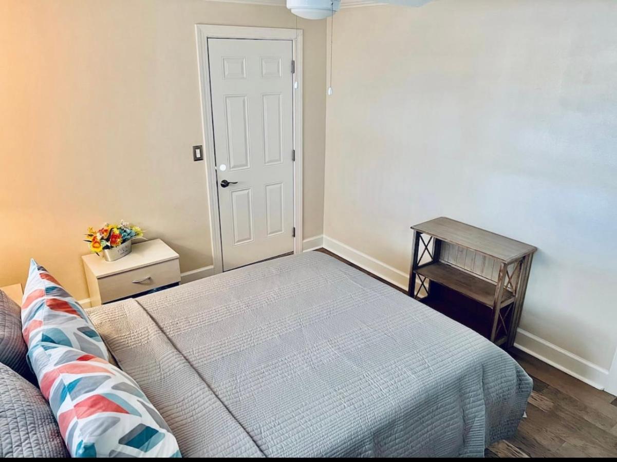 Cheerful Home With Two Bedrooms Cape Coral Eksteriør bilde
