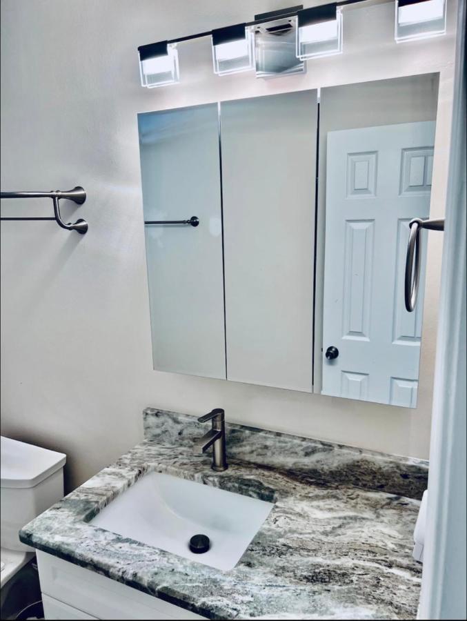 Cheerful Home With Two Bedrooms Cape Coral Eksteriør bilde